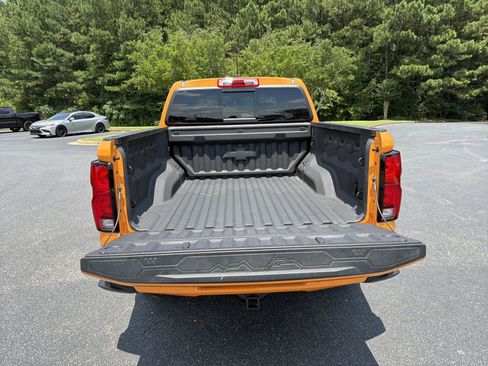 Used 2026 Chevrolet Colorado LT w/ LT Convenience Package AWD/4WD image 18