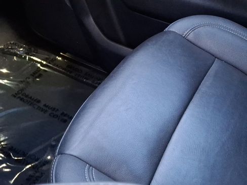 Used 2023 Chevrolet Suburban LT image 26