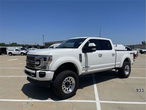 Used 2022 Ford F250 Limited AWD/4WD image 1
