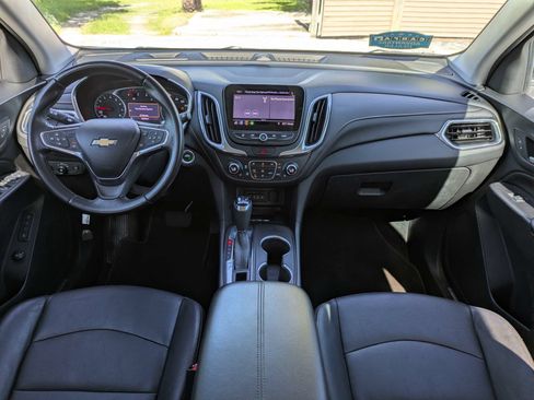 Used 2020 Chevrolet Equinox Premier FWD image 18