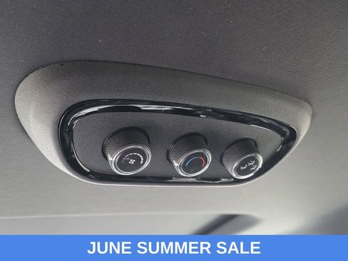 Used 2024 Dodge Durango GT AWD/4WD image 13
