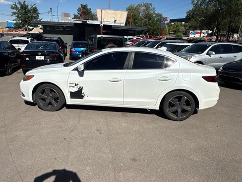 Used 2015 Acura ILX FWD image 4