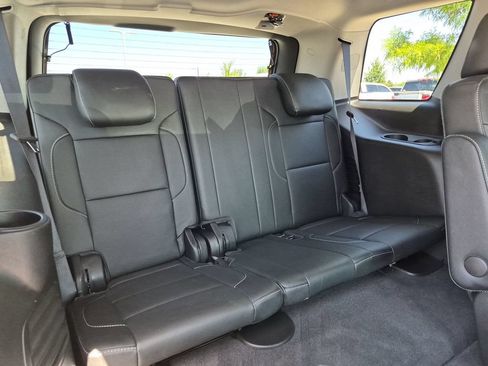 Used 2020 GMC Yukon SLT w/ Premium Edition RWD image 39