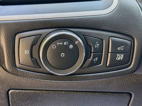 Used 2020 Ford Edge SEL w/ Convenience Package AWD/4WD image 10