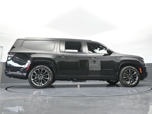 Used 2024 Jeep Grand Wagoneer L Series II w/ Quick Order Packagew 28T AWD/4WD image 68