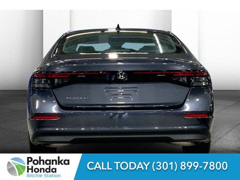 New 2025 Honda Accord SE image 4