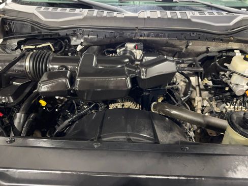 Used 2018 Ford F250 Lariat w/ Lariat Value Package image 47