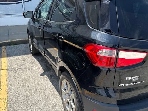 Used 2021 Ford EcoSport SE FWD image 4