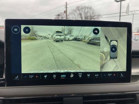 New 2026 Lincoln Corsair Premiere image 24