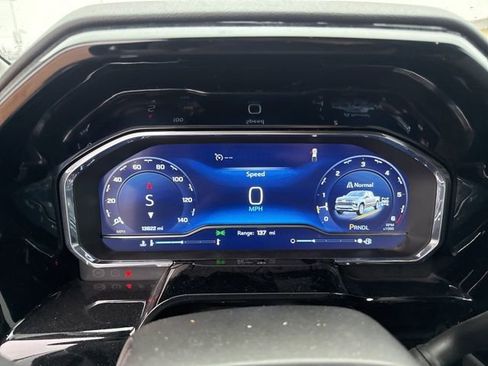 Used 2025 Chevrolet Silverado 1500 LT w/ Work Truck Package image 15