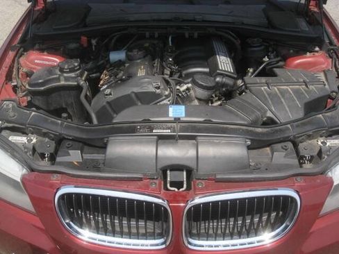 Used 2011 BMW 328i xDrive 328i xDrive AWD 4dr Sedan image 27