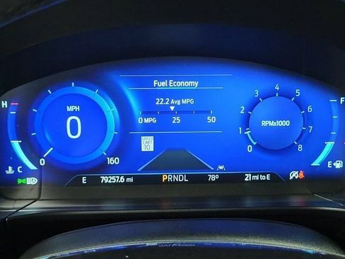 Used 2021 Ford Escape Titanium w/ Class II Trailer Tow Package AWD/4WD image 29