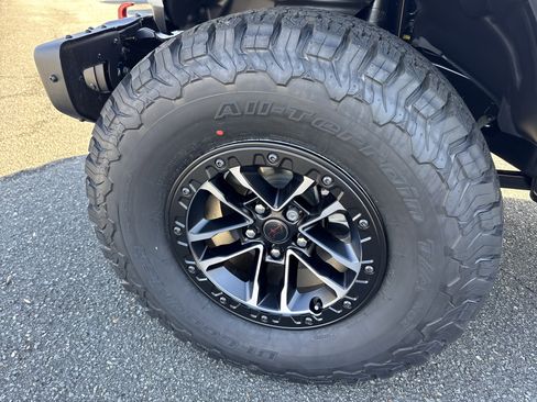 New 2026 Jeep Wrangler Unlimited Rubicon image 10