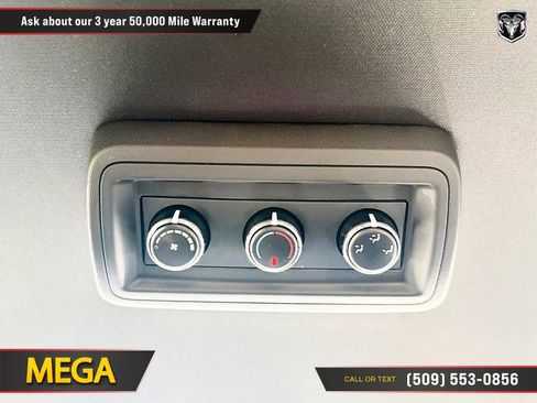 Used 2019 Dodge Grand Caravan SXT FWD image 22