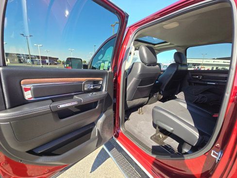 Used 2018 RAM 2500 Laramie w/ Off Road Package image 17