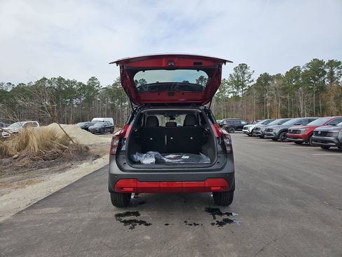 New 2026 Nissan Kicks SV w/ Charging Package image 16