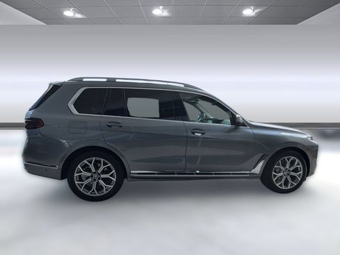 Used 2024 BMW X7 xDrive40i AWD/4WD image 8
