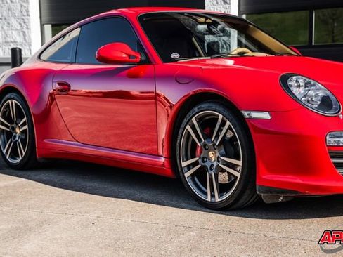 Used 2011 Porsche 911 Carrera 4S image 57