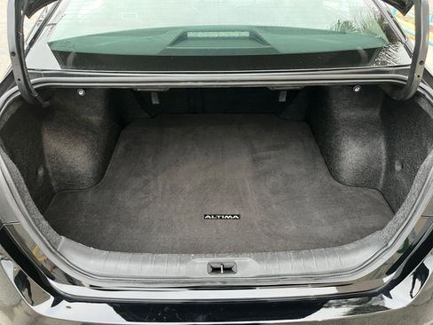 Used 2025 Nissan Altima 2.5 SV image 31