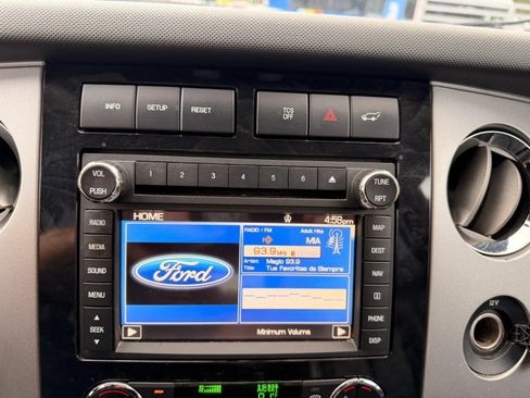 Used 2013 Ford Expedition EL Limited RWD image 26
