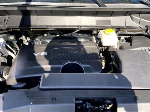 Used 2022 Nissan Pathfinder SL FWD image 31