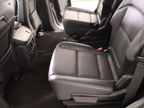 New 2026 Lincoln Navigator Premiere AWD/4WD image 12
