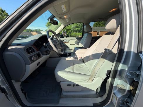 Used 2012 Chevrolet Silverado 3500 LTZ w/ LTZ Plus Package image 15