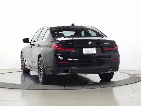 Used 2023 BMW 530i xDrive w/ Convenience Package image 7