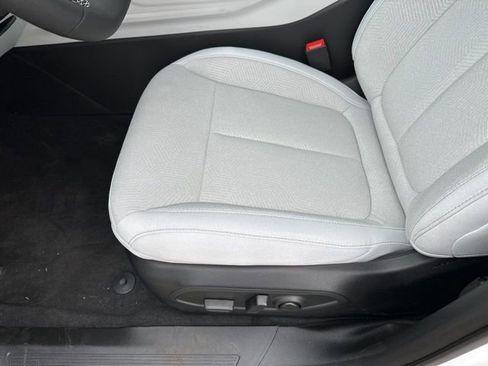 New 2026 Jeep Cherokee Laredo AWD/4WD image 19
