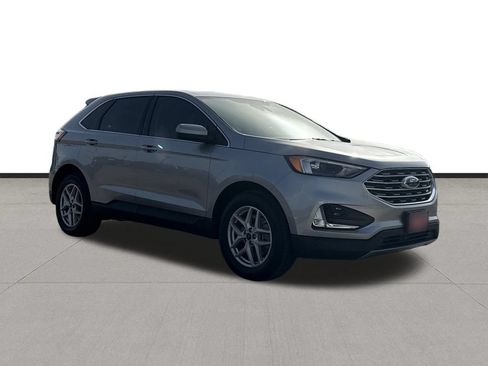 Used 2022 Ford Edge SEL w/ Convenience Package AWD/4WD image 3