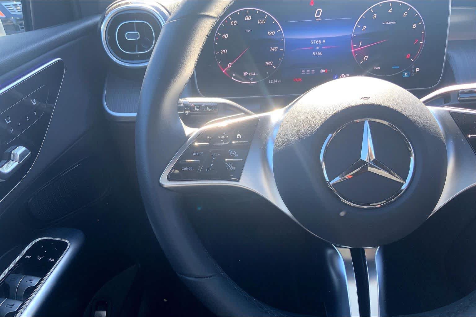 Certified 2026 Mercedes-Benz GLC 300 4MATIC image 23