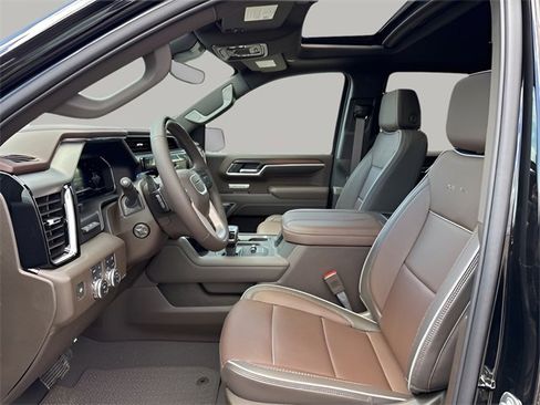 New 2025 GMC Sierra 1500 Denali w/ Technology Package image 16