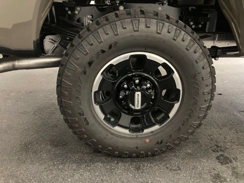 New 2026 Ford F250 Lariat w/ Tremor Off-Road Package AWD/4WD image 17