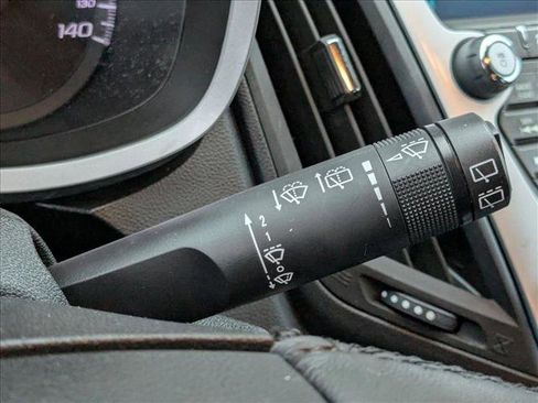 Used 2011 Chevrolet Equinox LTZ image 20