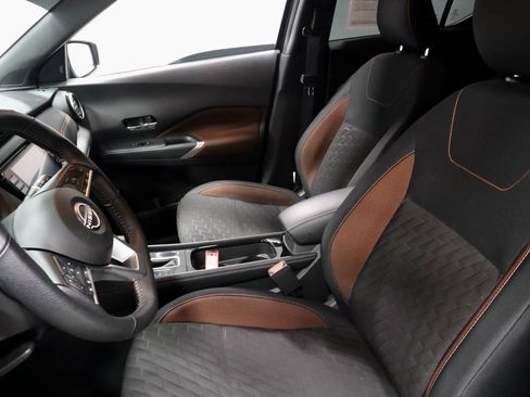 Certified 2023 Nissan Kicks SR image 25