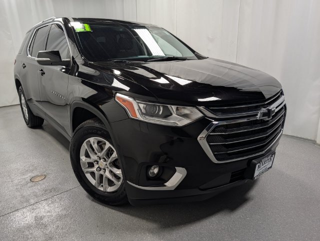 Used 2021 Chevrolet Traverse LT w/ LPO, Floor Liner Package AWD/4WD image 2