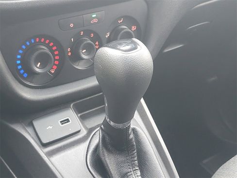 Used 2022 RAM ProMaster City Wagon image 30