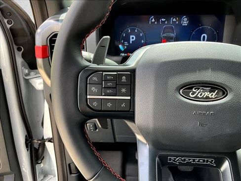 Used 2025 Ford F150 Raptor AWD/4WD image 19