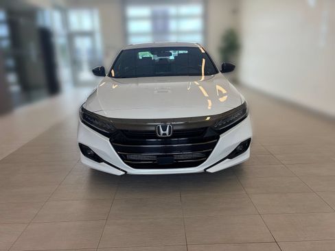 Used 2022 Honda Accord Sport image 5
