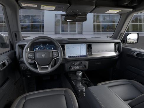 New 2026 Ford Bronco Outer Banks AWD/4WD image 9