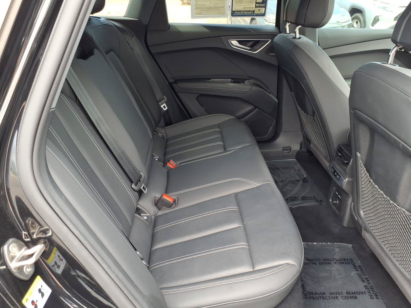 Used 2023 Audi Q4 e-tron Premium Plus w/ Premium Plus AWD/4WD image 13