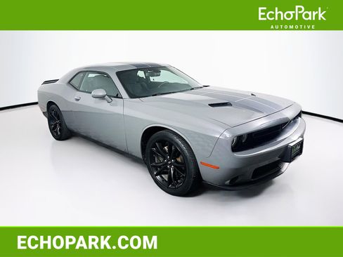 Used 2018 Dodge Challenger SXT w/ Blacktop Package image 1