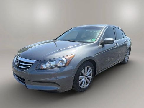 Used 2011 Honda Accord EX-L image 3