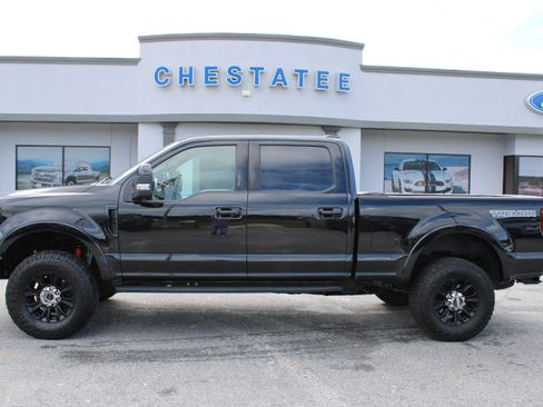 Used 2022 Ford F250 Lariat w/ Tremor Off-Road Package AWD/4WD image 1