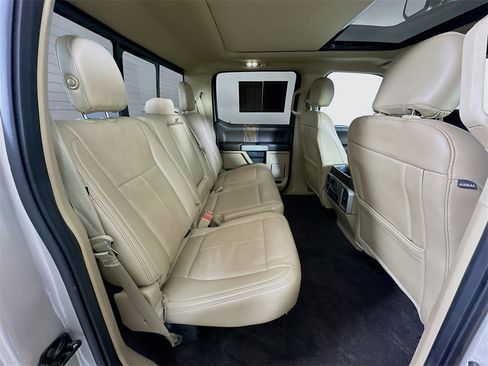 Used 2018 Ford F150 Lariat w/ Equipment Group 502A Luxury image 11