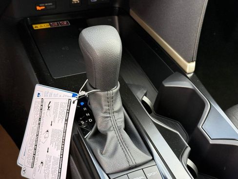 New 2026 Toyota Camry LE image 17