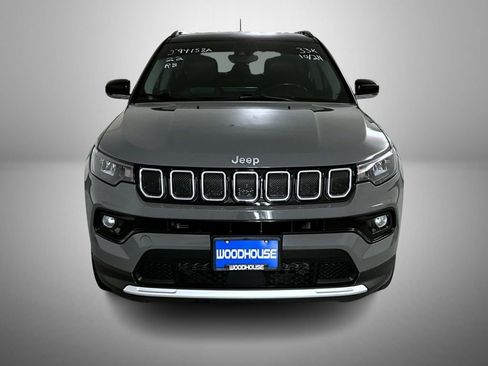 Used 2022 Jeep Compass Limited image 2