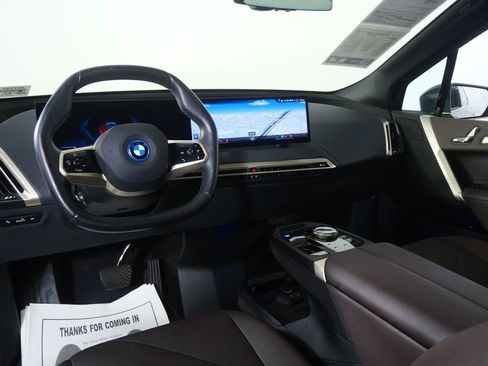 Certified 2023 BMW iX xDrive50 w/ Sport Package AWD/4WD image 15
