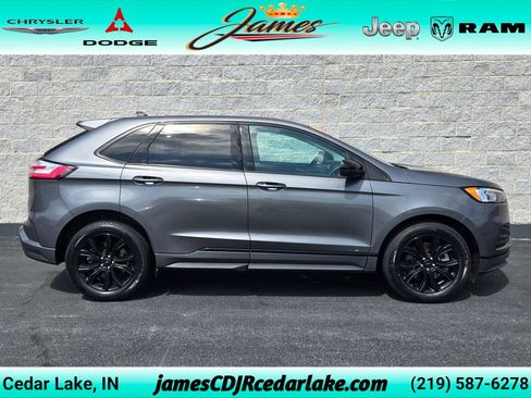 Used 2022 Ford Edge SE w/ Black Appearance Package AWD/4WD image 6
