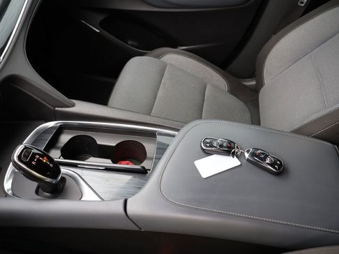Used 2019 Buick Enclave Preferred w/ LPO, Cargo Package FWD image 39